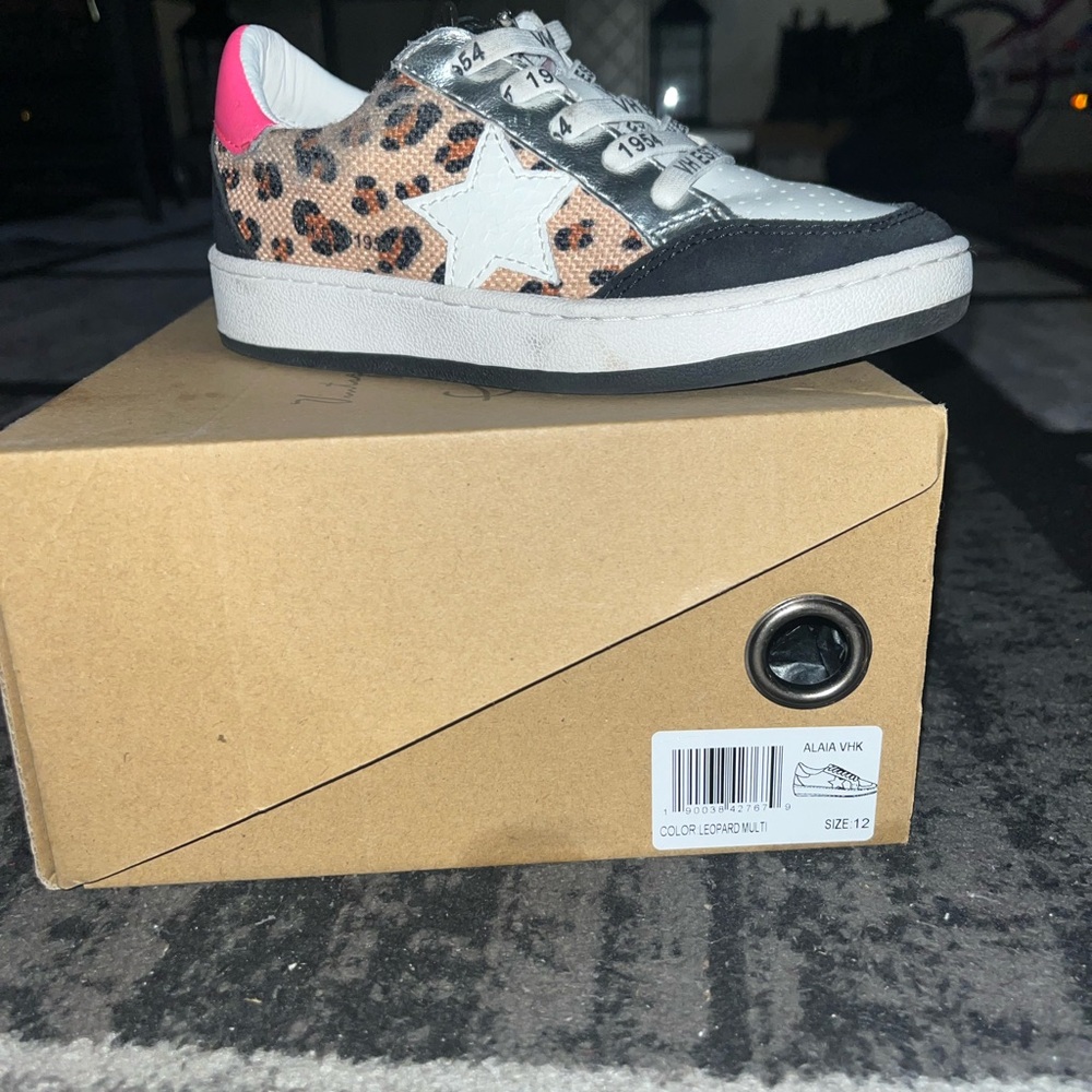 Like New Vintage Havana sneakers size 12 toddlers/kids worn twice